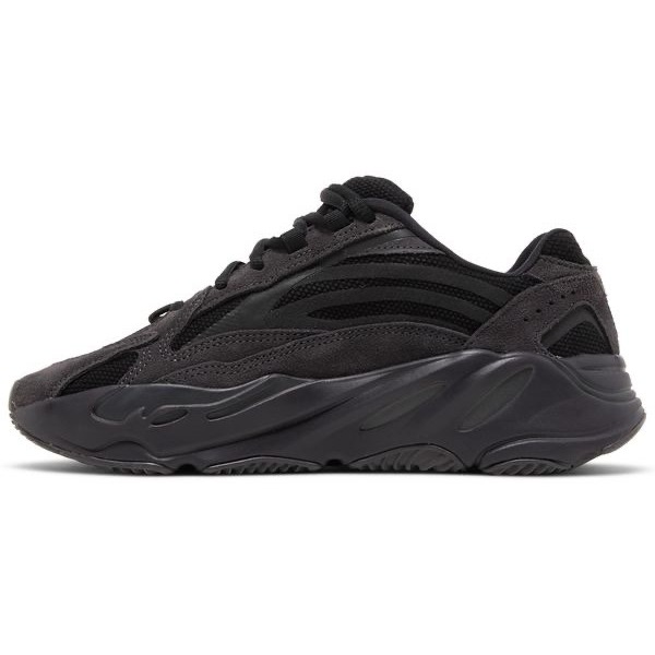 Adidas Yeezy Boost 700 V2 Vanta Mens Sz 9 Black